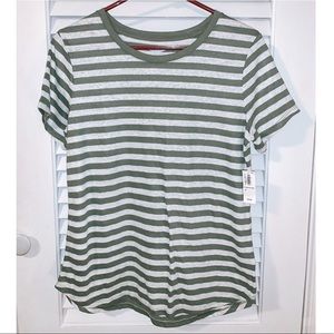 Old Navy Striped Crew Neck T-shirt